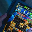 Este sigur să joci jocuri de noroc online pe telefon? Scurt ghid pentru tine