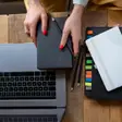 Onboarding în 2026: ce pui într-un kit de bun-venit pentru angajați