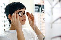 Cum să ai grijă de sănătatea ochilor tăi? 7 moduri simple